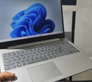 New Laptop Lenovo ThinkBook 15 16GB Intel Core i5 SSD 512GB