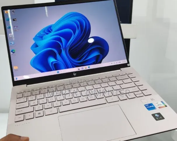New Laptop HP Pavilion 15 16GB Intel Core i5 SSD 1T