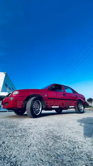 Toyota Corolla 2000 Red