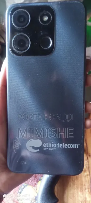 Itel A60 32 GB Black