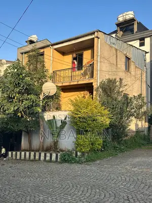 Furnished 3bdrm Townhouse/Terrace in G+1, Kolfe Keranio for sale