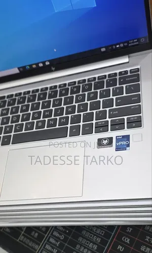 New Laptop HP EliteBook 840 G9 16GB Intel Core i7 SSD 512GB