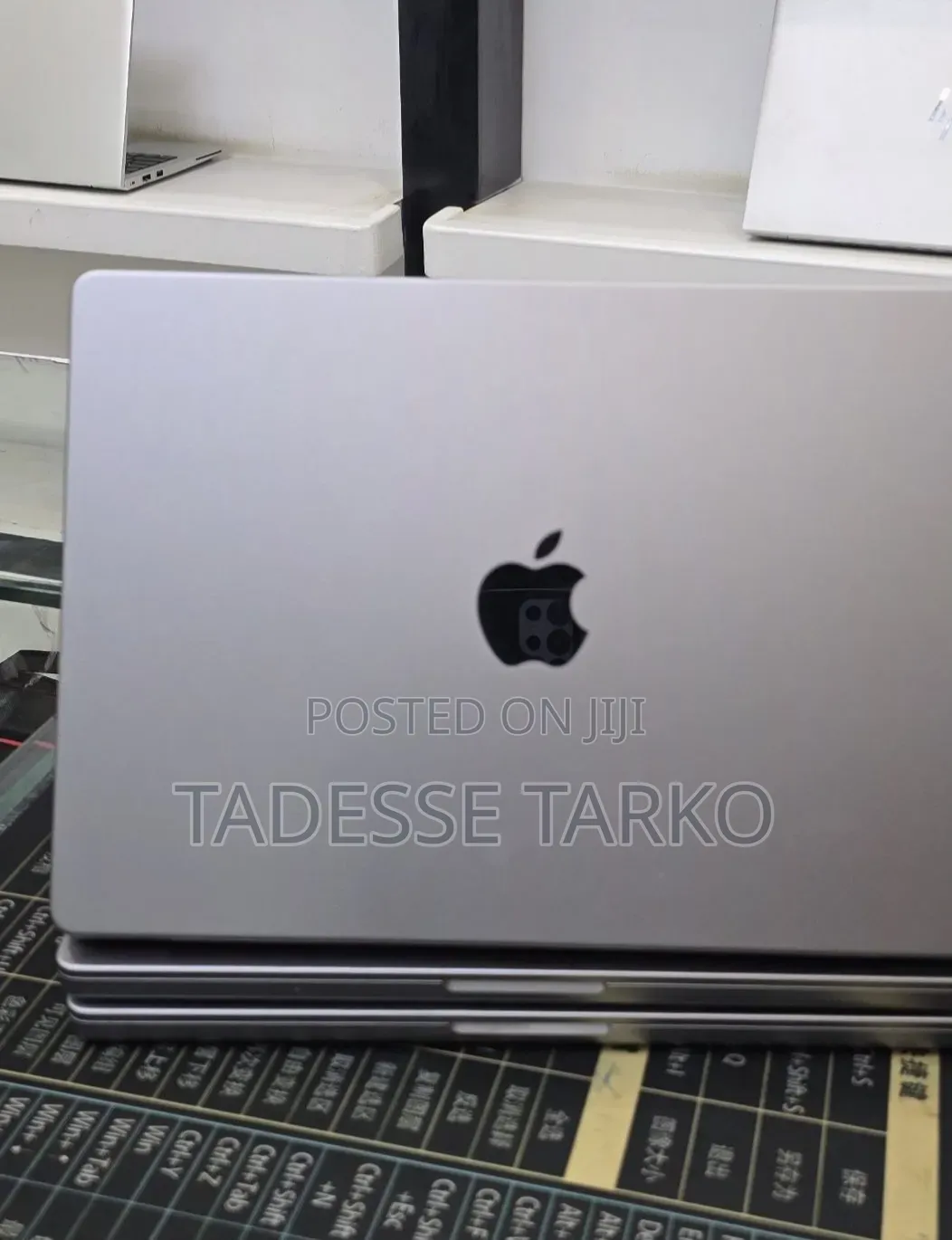 New Laptop Apple MacBook Pro 2021 M1 16GB Apple M1 Pro SSD 512GB