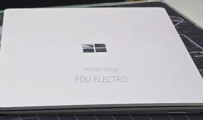 New Laptop Microsoft Surface Laptop 3 16GB Intel Core i5 SSD 512GB
