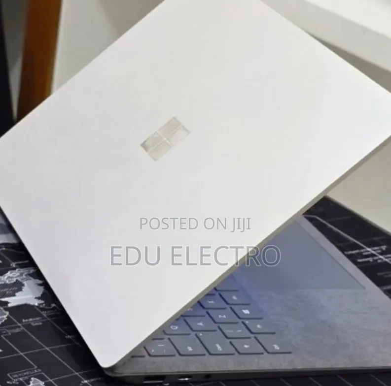 New Laptop Microsoft Surface Laptop 3 16GB Intel Core i5 SSD 512GB