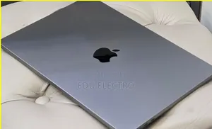 New Laptop Apple MacBook Air 2022 M2 8GB Apple M2 SSD 256GB