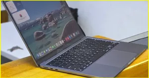 New Laptop Apple MacBook Air 2022 M2 8GB Apple M2 SSD 256GB