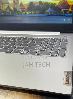 New Laptop Lenovo ThinkBook 15 16GB Intel Core i5 SSD 512GB