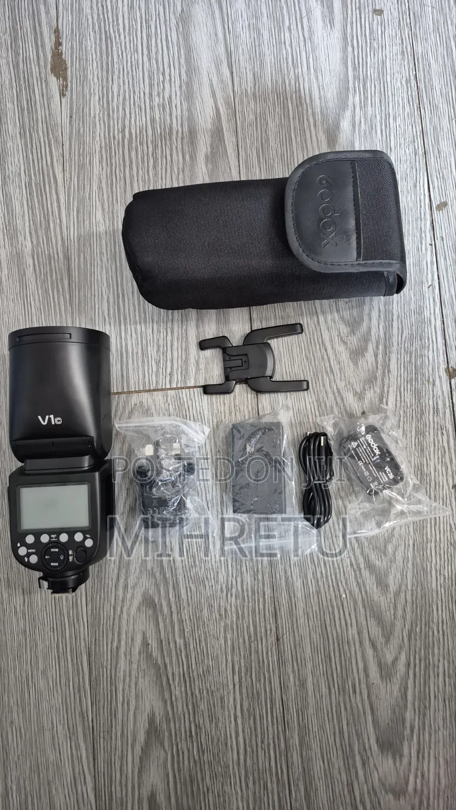 V1 Godex With (Canon)