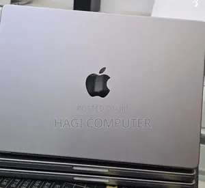 New Laptop Apple MacBook Pro 2021 M1 32GB Apple M1 Pro SSD 512GB