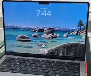New Laptop Apple MacBook Pro 2021 M1 32GB Apple M1 Pro SSD 512GB