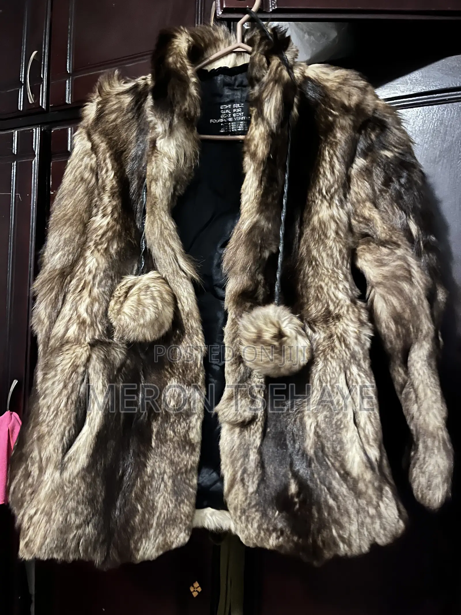 Animal-Skin/Fur Overcoat for Winter Wear