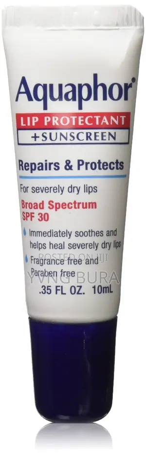 Aquaphor Lip With SPF ( Sunscrean )