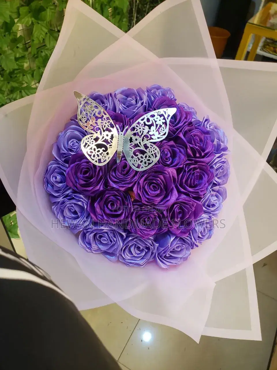 Hewan Handmade Flowers