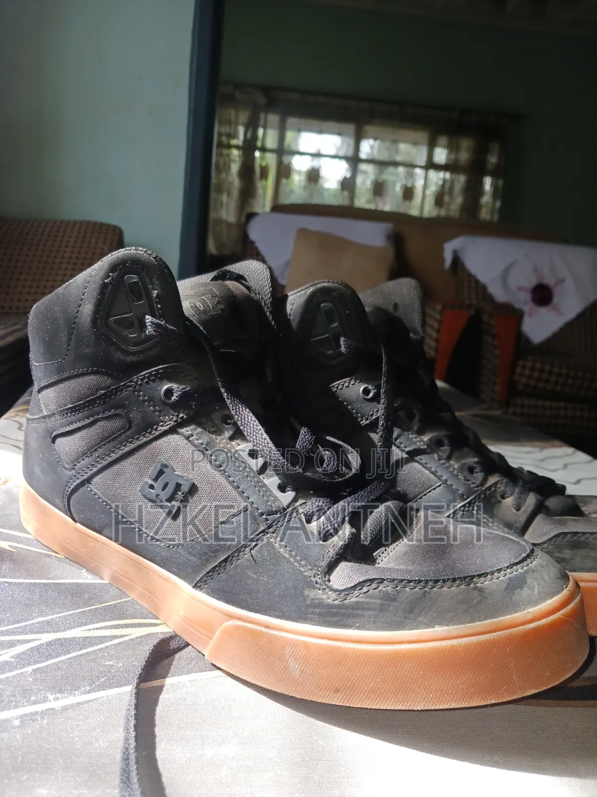 DC Shoe Came From America