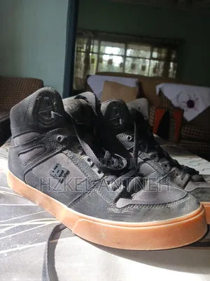 DC Shoe Came From America