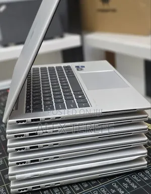New Laptop HP EliteBook 840 G9 16GB Intel Core i7 SSD 512GB