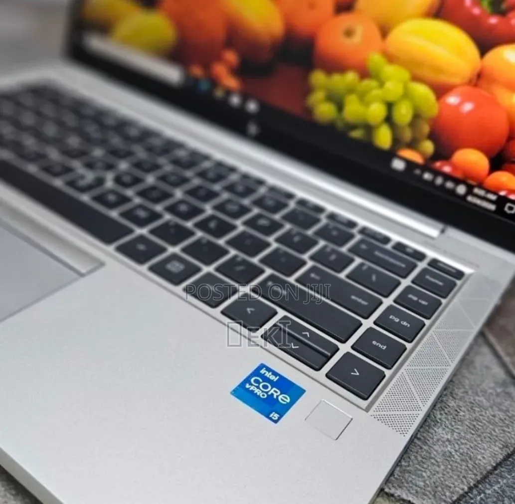 New Laptop HP EliteBook 840 G8 8GB Intel Core i5 SSD 256GB