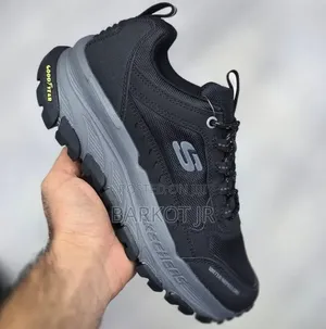 Skeacher D-Lux Shoes