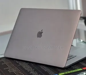 New Laptop Apple MacBook Pro 2019 16GB Intel Core i9 SSD 2T