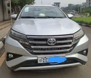 Toyota Rush 2022 Gray