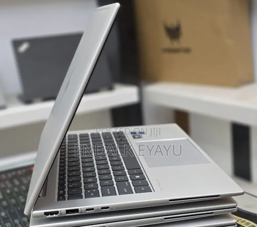 New Laptop HP EliteBook 840 G9 16GB Intel Core i7 SSD 512GB