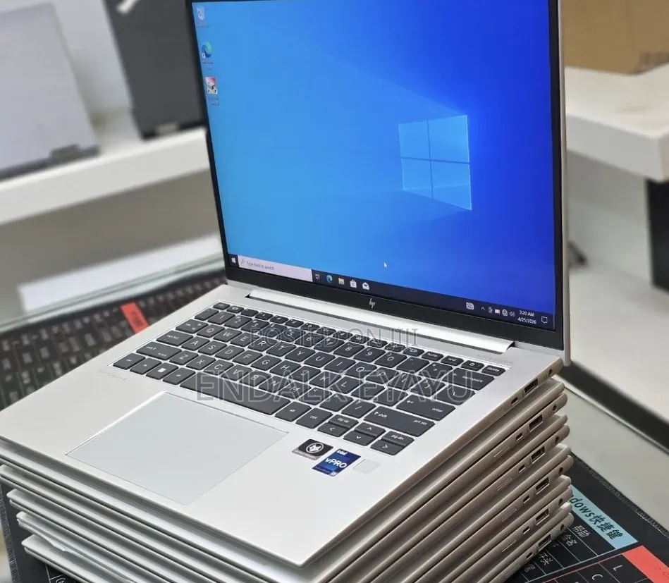 New Laptop HP EliteBook 840 G9 16GB Intel Core i7 SSD 512GB