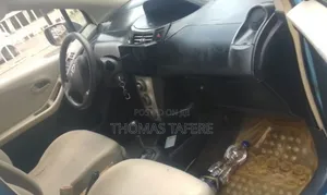 Toyota Yaris 2008 Blue