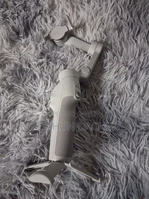 DJI Osmo Mobile 7