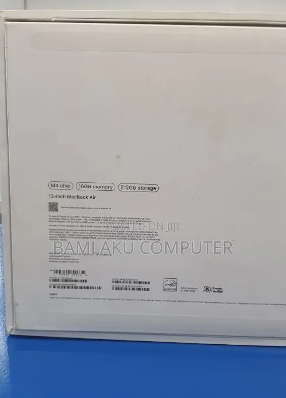 New Laptop Apple MacBook Air 2025 M4 16GB Apple M4 SSD 512GB