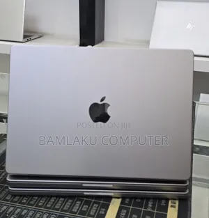 New Laptop Apple MacBook Pro 2021 M1 16GB Apple M1 Pro SSD 512GB
