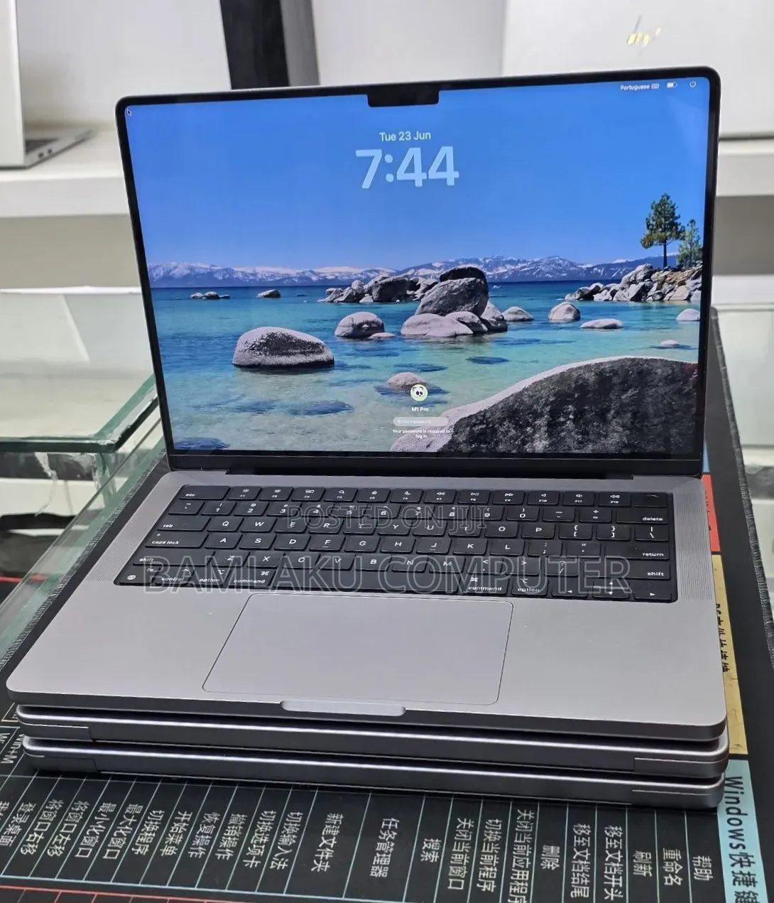 New Laptop Apple MacBook Pro 2021 M1 16GB Apple M1 Pro SSD 512GB