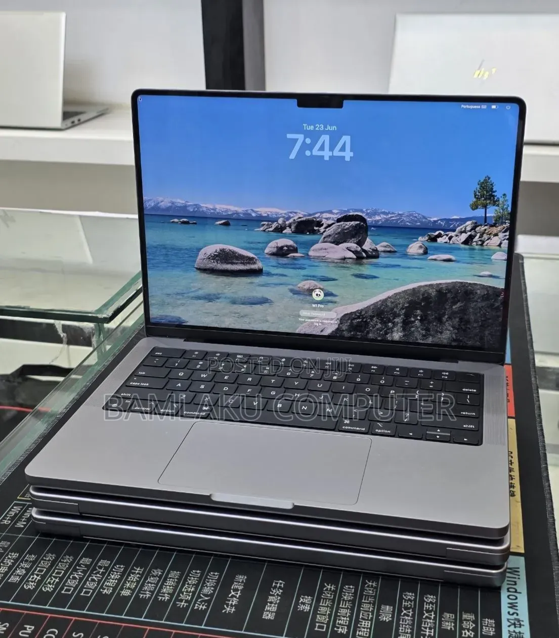 New Laptop Apple MacBook Pro 2021 M1 16GB Apple M1 Pro SSD 512GB