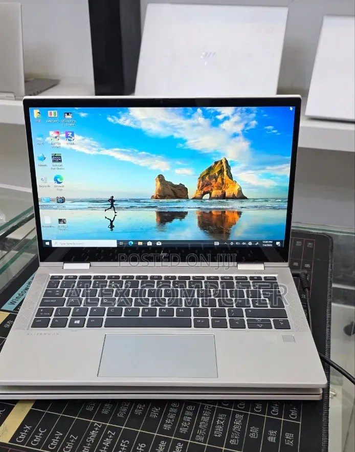 New Laptop HP EliteBook 830 G8 16GB Intel Core i5 SSD 512GB