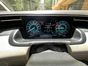 Hyundai Tucson 2021 Silver