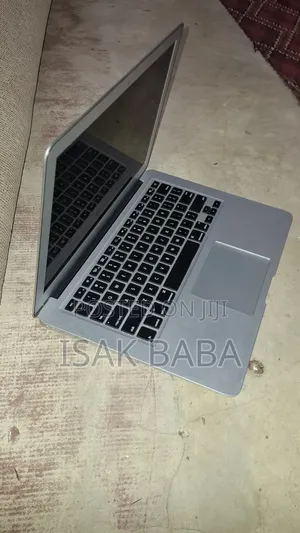 Laptop Apple MacBook Air 2017 8GB Intel Core i7 SSD 500GB