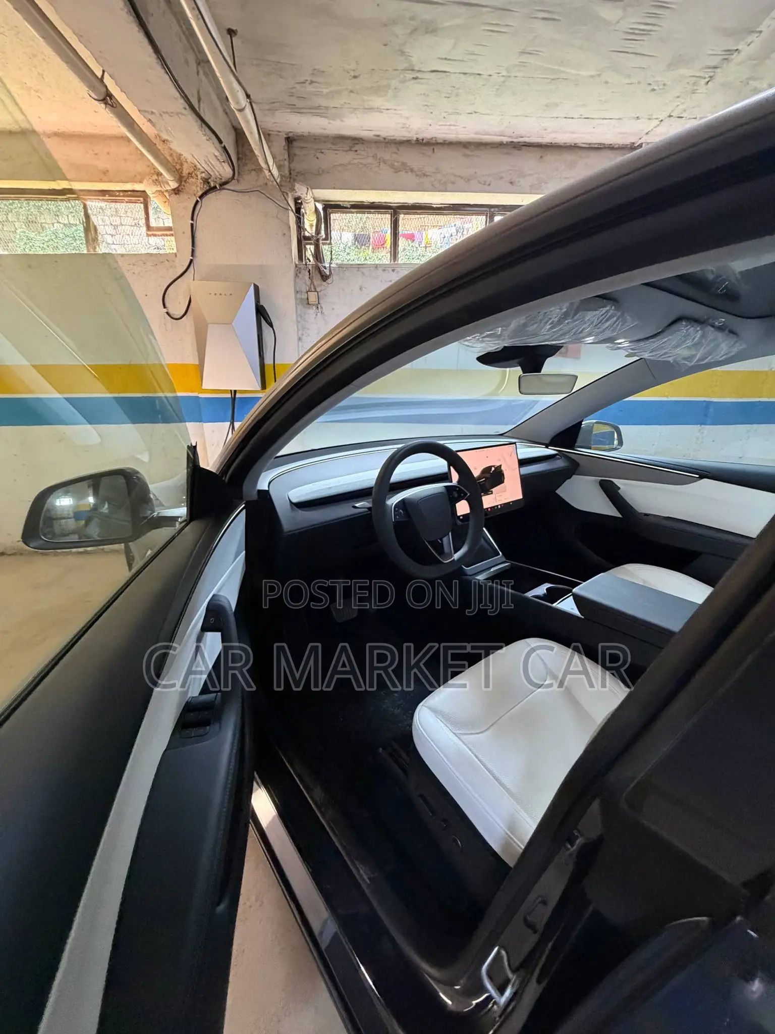 New Tesla Model Y Long Range RWD 2024 Gray