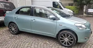 Toyota Yaris 2008 Green
