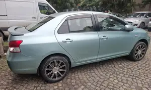 Toyota Yaris 2008 Green