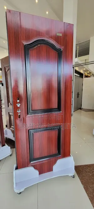 Victor Door