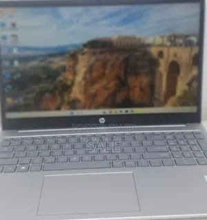 New Laptop HP Stream Notebook 16GB Intel Core i7 SSD 1T