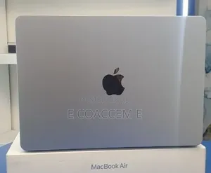 New Laptop Apple MacBook 16GB SSD 512GB