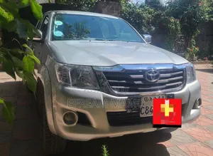 Toyota Hilux 2012