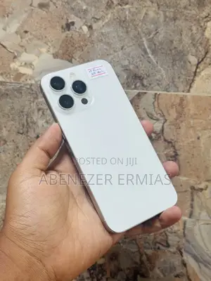 Apple iPhone 15 Pro Max 256 GB White