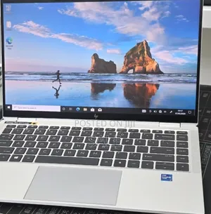 New Laptop HP EliteBook 1040 G8 16GB Intel Core i7 SSD 512GB