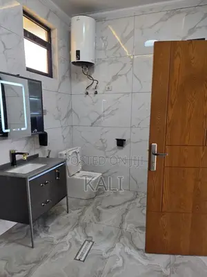 Furnished 7bdrm House in Yeka for sale