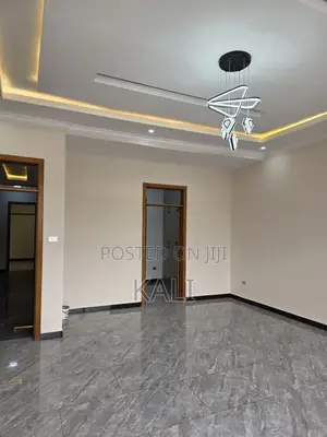 Furnished 7bdrm House in Yeka for sale