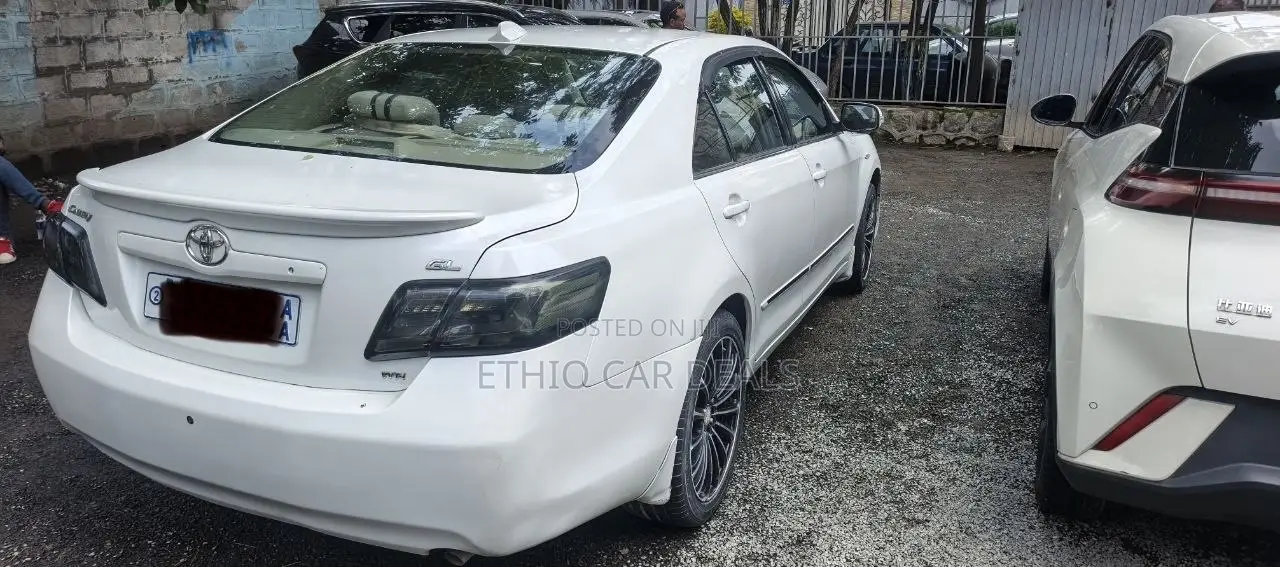 Toyota Camry 2013 White