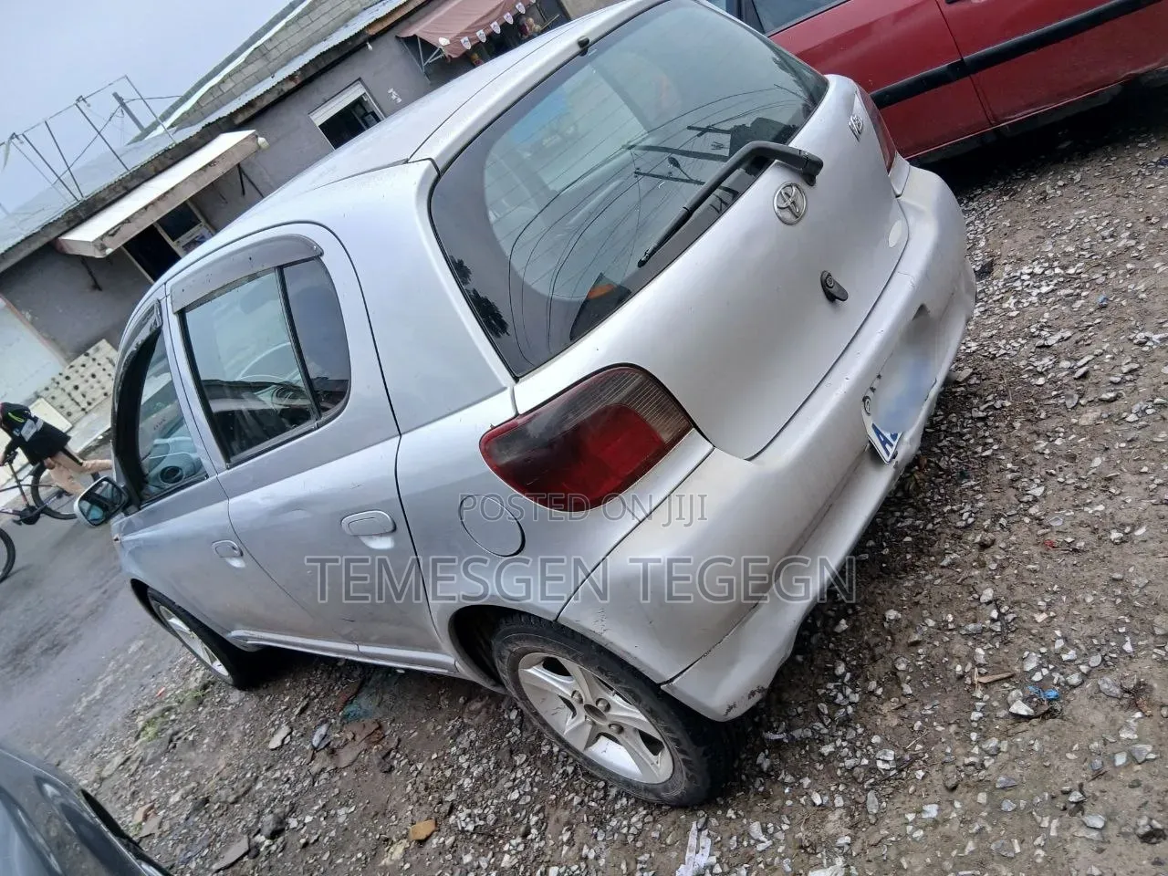 Toyota Vitz 2001 Silver