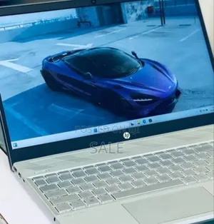 New Laptop HP Pavilion 15 8GB Intel Core i5 HDD 1T